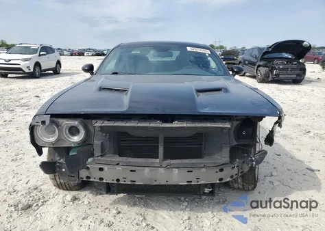 2017 Dodge Challenger R/T z USA, uszkodzony, nr VIN 2C3CDZBT6HH658429